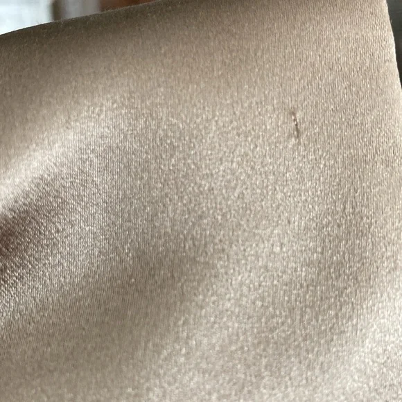 NWT BCBGMaxazria BCBG Satin Bow Clutch Purse Handbag Bag Gravel White Gold Y2K - Picture 8 of 9